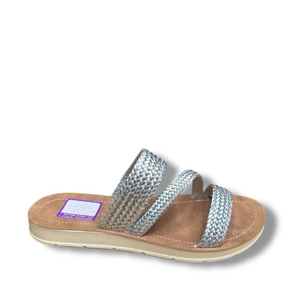 New Madden Girl Sandals Women’s Press Flat Metallic Silver Braid Slides Sz 10 - Picture 5 of 14